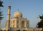030-the-suns-light-changes-the-colour-of-the-taj-making.jpg